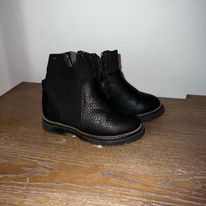 Toddler Girl booties